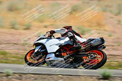 media/Apr-13-2025-TrackXperience (Sun) [[fb1ef998a6]]/Level 2 (Intermediate)/Turn 2 (Session 5)/